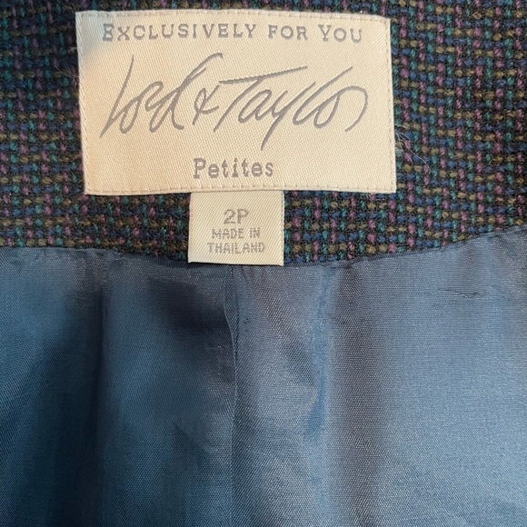 NWT Lord & Taylor 100% Pure New Wool Double Breasted Blazer  Women's Siz… - Picture 9 of 12